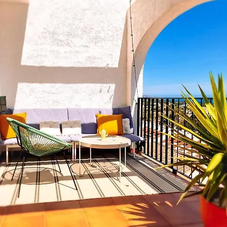 The View: Sea, Mountain, Terrace, Swimming Pool Apartamento *