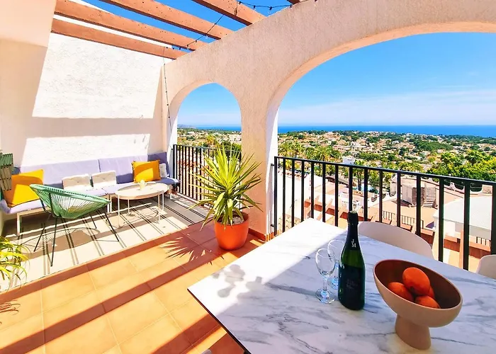 The View: Sea, Mountain, Terrace, Swimming Pool Apartment Calpe